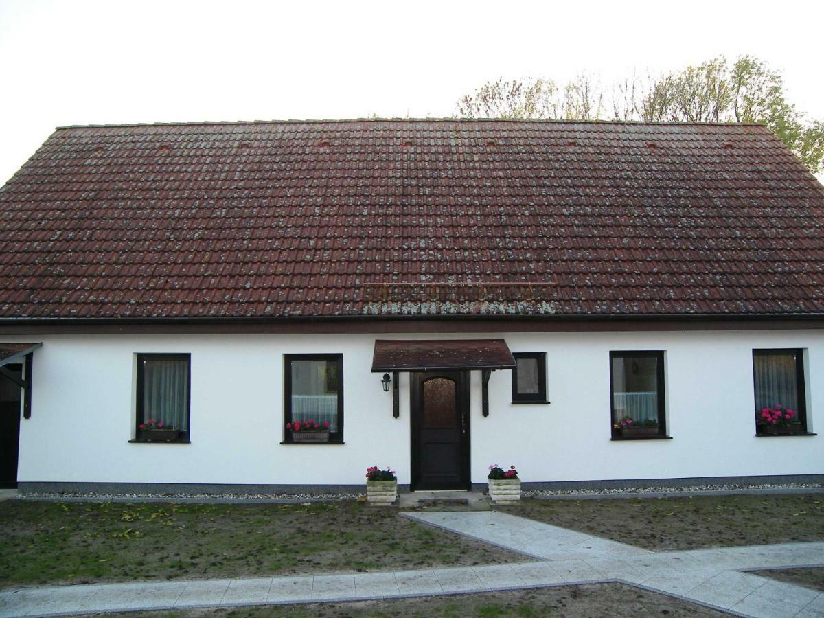 Ferienwohnungen Dahms Lutow Exterior photo
